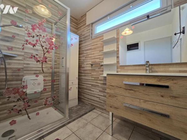 Appartement T3 avec balcon, garage et vue dégagée