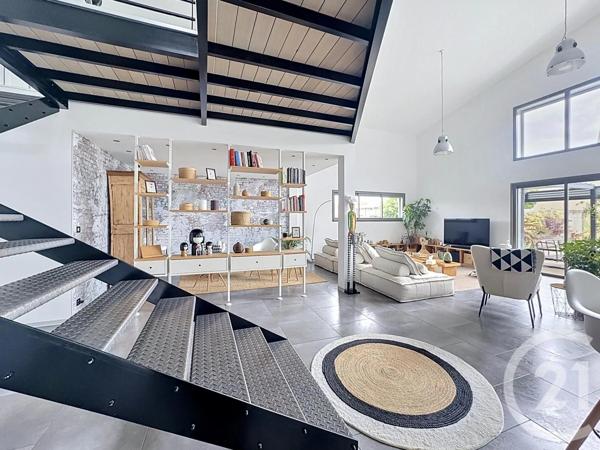 Maison à vendre  5 pièces - 235,40 m 2   VILLENEUVE DU PAREAGE  - 09
