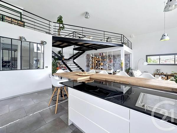 Maison à vendre  5 pièces - 235,40 m 2   VILLENEUVE DU PAREAGE  - 09