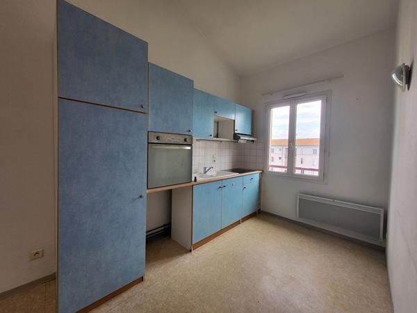Appartement 3 pièces à louer Rochefort - 17300 / Réf: 2357