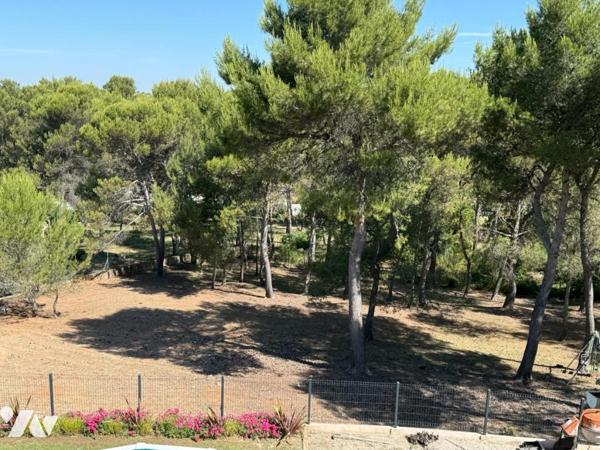 MAISON FAMILIALE DE 195 m² AVEC T2 INDÉPENDANT – ENVIRONNEMENT EXCEPTIONNEL