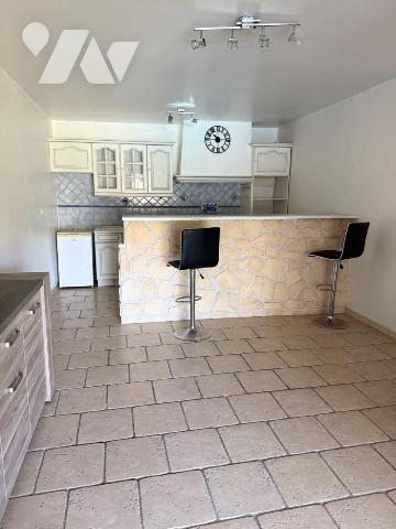 MAISON FAMILIALE DE 195 m² AVEC T2 INDÉPENDANT – ENVIRONNEMENT EXCEPTIONNEL