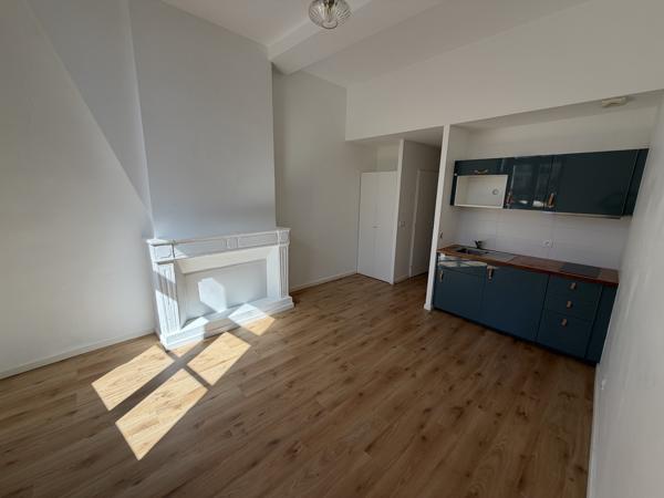 Studio rénové de 23 m² - BORDEAUX Saint Michel