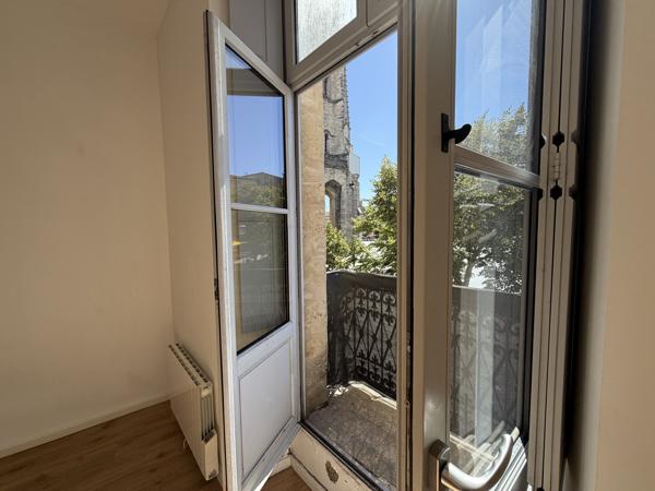 Studio rénové de 23 m² - BORDEAUX Saint Michel