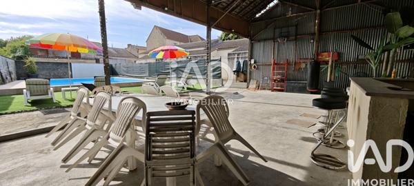 Maison à vendre 11 pièces 299 m² Fontenay-le-Comte