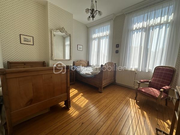 Maison de maitre de 360 m²