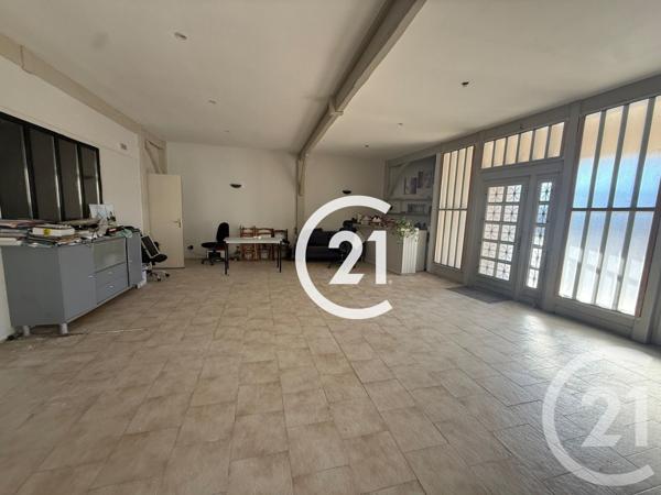 Maison à vendre  4 pièces - 155,50 m2 JARNAC - 16