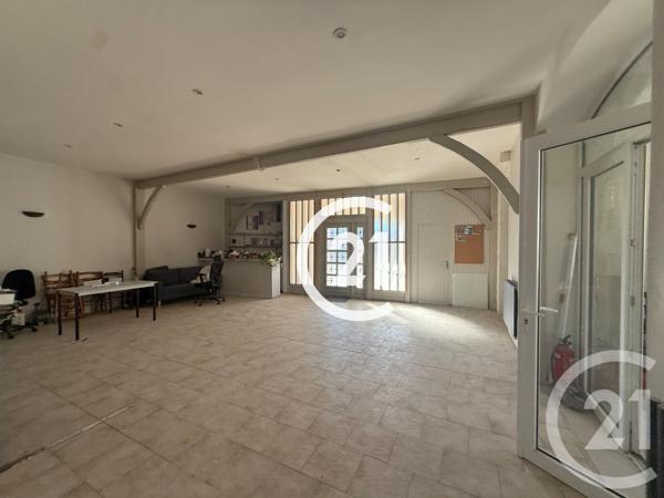 Maison à vendre  4 pièces - 155,50 m2 JARNAC - 16