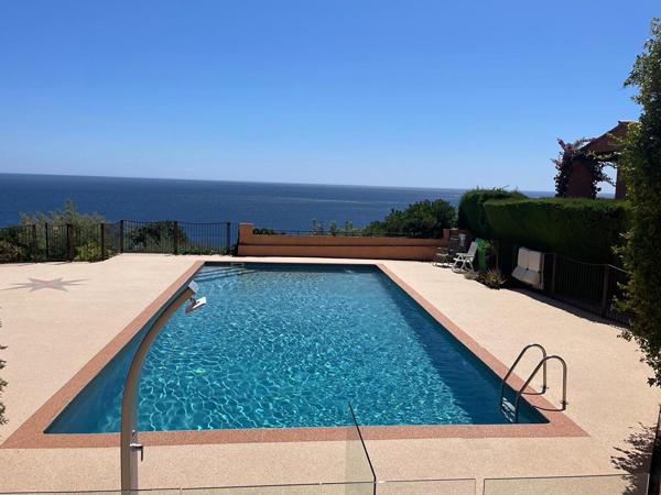 Vue mer panoramique Appartement 5 pièces 131.25 piscine