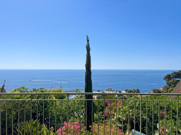 Vue mer panoramique Appartement 5 pièces 131.25 piscine