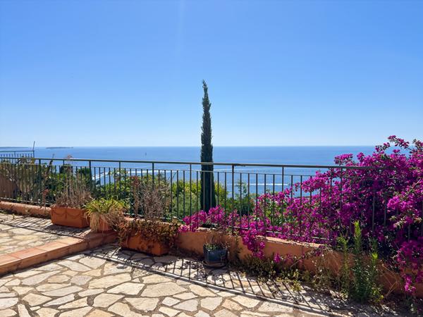 Vue mer panoramique Appartement 5 pièces 131.25 piscine
