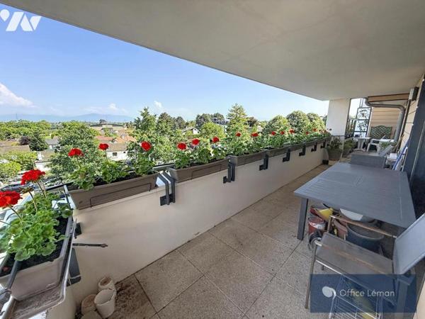 APPARTEMENT À VENDRE DIVONNE LES BAINS