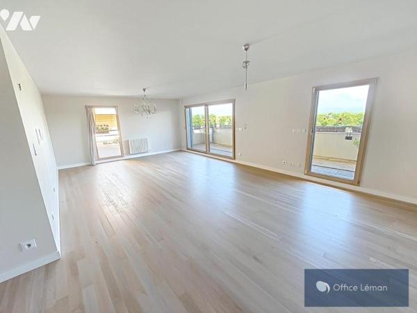 APPARTEMENT À VENDRE DIVONNE LES BAINS