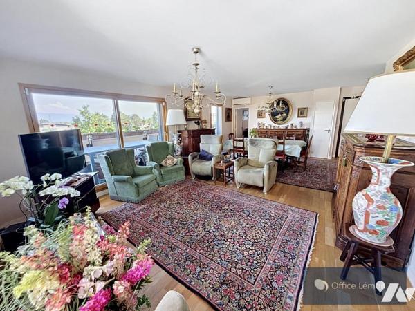 APPARTEMENT À VENDRE DIVONNE LES BAINS