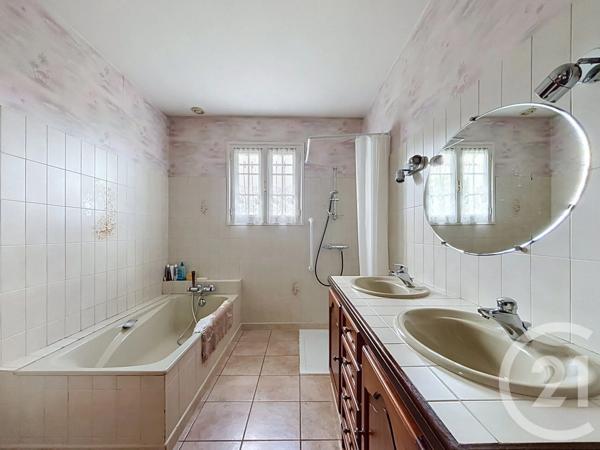 Maison à vendre  6 pièces - 130 m 2   LAVAUR  - 81