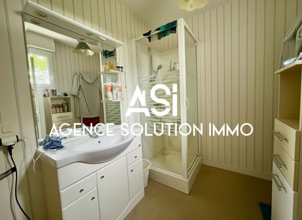 Maison 10 pièce(s) 193m² sur terrain de plus de 1300m² sur Ernee