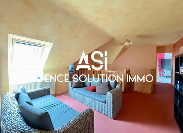 Maison 10 pièce(s) 193m² sur terrain de plus de 1300m² sur Ernee