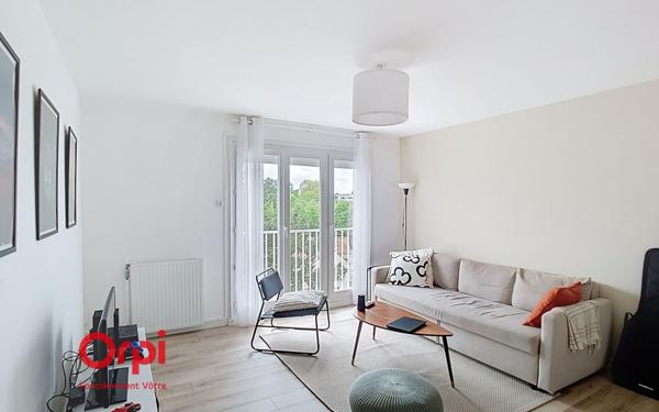 Appartement à louer    4 pièces • 73,79 m2 Rezé