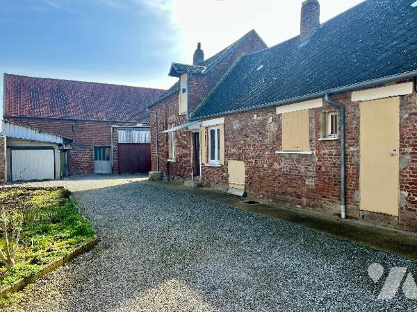 FRESNOY LE GRAND, MAISON TYPE CORPS DE FERME AVEC GRANGE, GARAGE