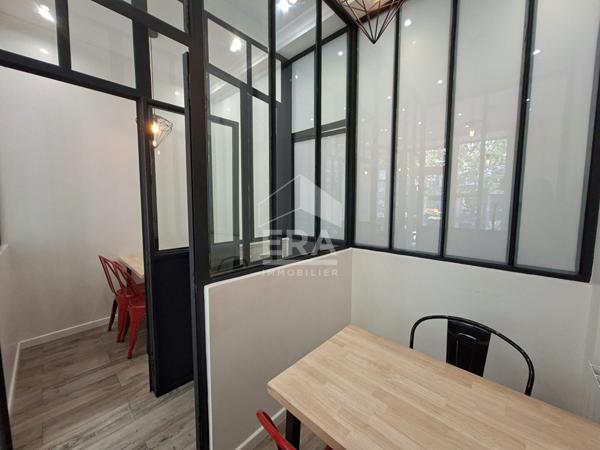 Local Commercial Paris 4 pièces 28.70 m2