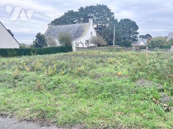 Terrain à 200 m de la mer