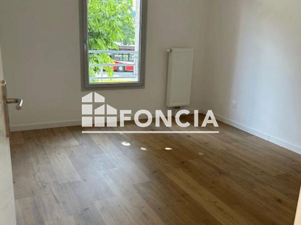 Location Appartement 2 pièces 39.8 m² - RUE DES POILUS Valenciennes 59300