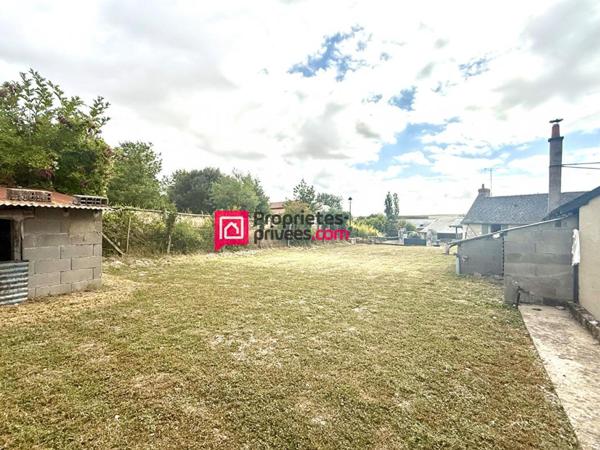 Maison Proche Chinon 5 pièce(s) 142 m2 , dépendances , 910m2 de terrain