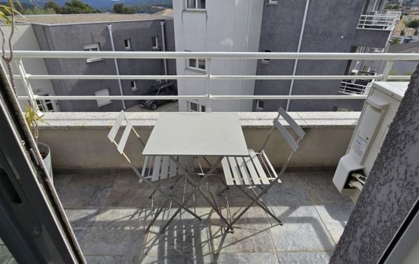 Vente Studio corte Corte   