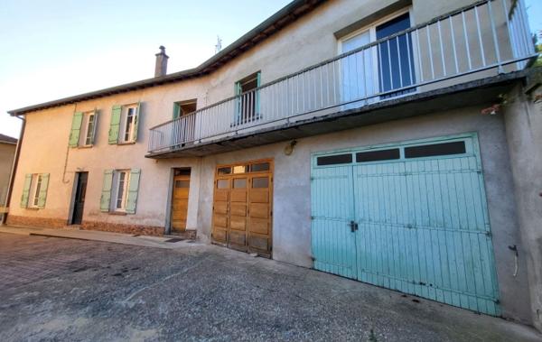 Vente Maison de village avec garage et terrain à rafraîchir Chatillon-sur-chalaronne   