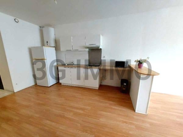 Vente / Immeuble à Saint-Quentin (02100)
