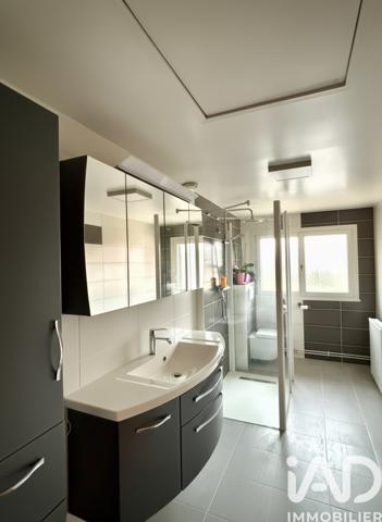 Maison à vendre 4 pièces 125 m² Mareuil-lès-Meaux