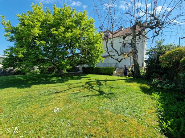 MAISON T10 à vendre proche NANCY (54) MAISON de Maître avec LOCAL, TERRASSE, GARAGE et TERRAIN