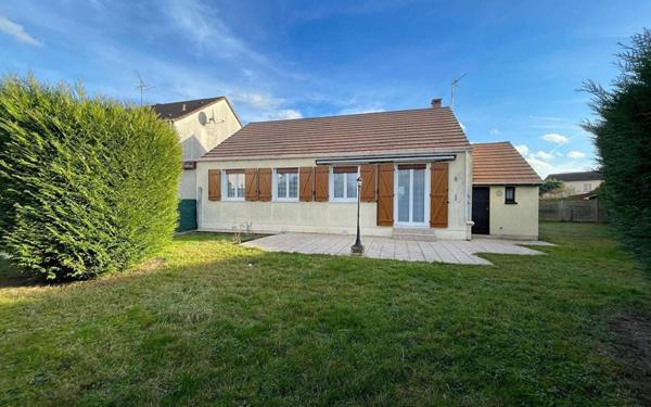 Maison à vendre    4 pièces •  Chevry-Cossigny