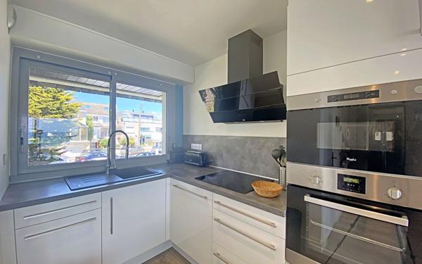 Appartement à louer    1 pièce •  Larmor-Plage