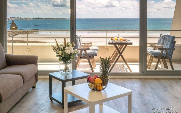 Appartement à louer    1 pièce •  Larmor-Plage