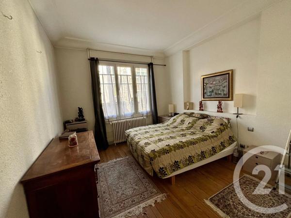 Appartement F6 à vendre  6 pièces - 163 m 2   ST ETIENNE  - 42