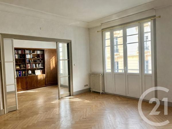 Appartement F6 à vendre  6 pièces - 163 m 2   ST ETIENNE  - 42