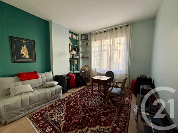 Appartement F6 à vendre  6 pièces - 163 m 2   ST ETIENNE  - 42