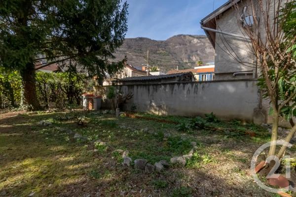 Maison à vendre  6 pièces - 112 m 2   GRENOBLE  - 38