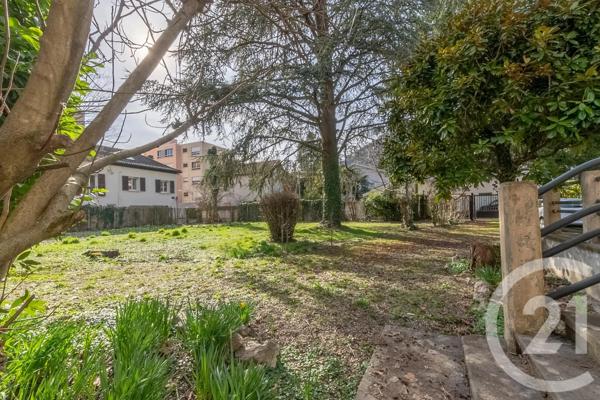 Maison à vendre  6 pièces - 112 m 2   GRENOBLE  - 38