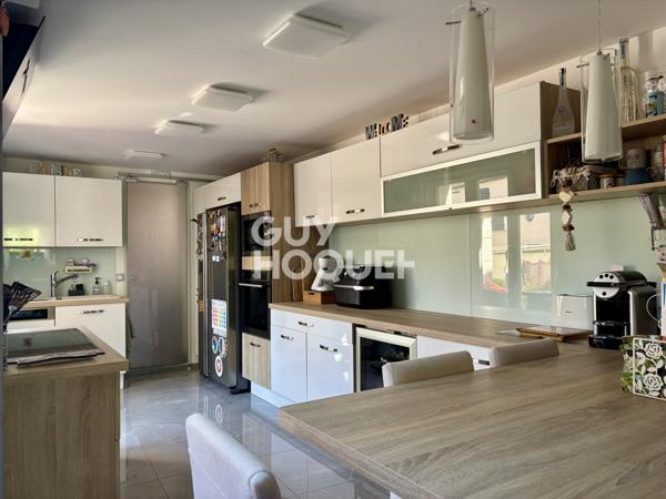 MAISON À VENDRE DE 4 PIÈCES DE 83,00 M²