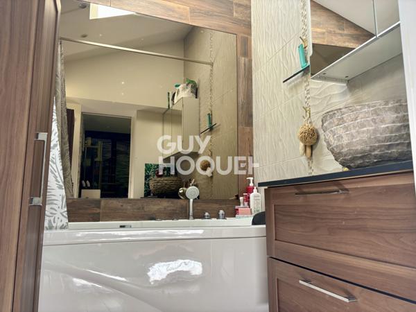 MAISON À VENDRE DE 4 PIÈCES DE 83,00 M²