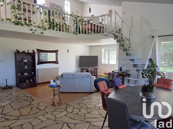 Maison à vendre 6 pièces 174 m² Soullans