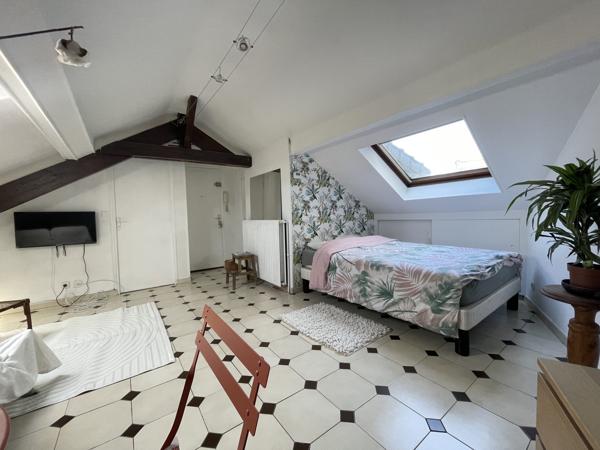 Studio meublé proche gare Corbeil-Essonnes