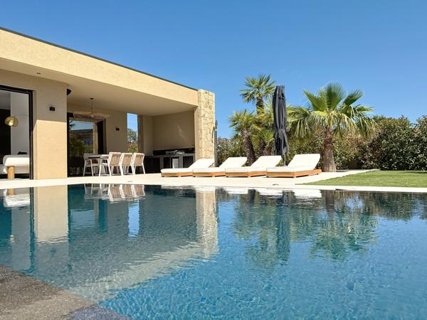 Maison à vendre  4 pièces - 151 m2 LECCI - 201