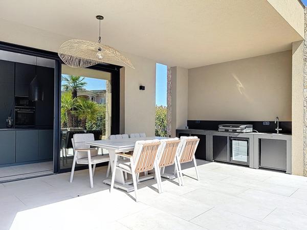 Maison à vendre  4 pièces - 151 m2 LECCI - 201