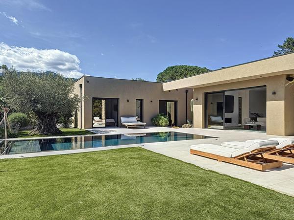 Maison à vendre  4 pièces - 151 m2 LECCI - 201