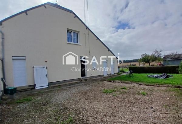 Maison avec 2 chambres. Possibilité de chambre au rez de chaussée