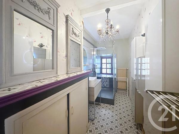 Appartement F3 à vendre  3 pièces - 69,77 m 2   RIOM  - 63