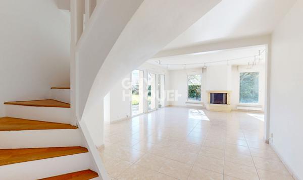 Maison Saint Contest 5 pièce(s) 125 m2